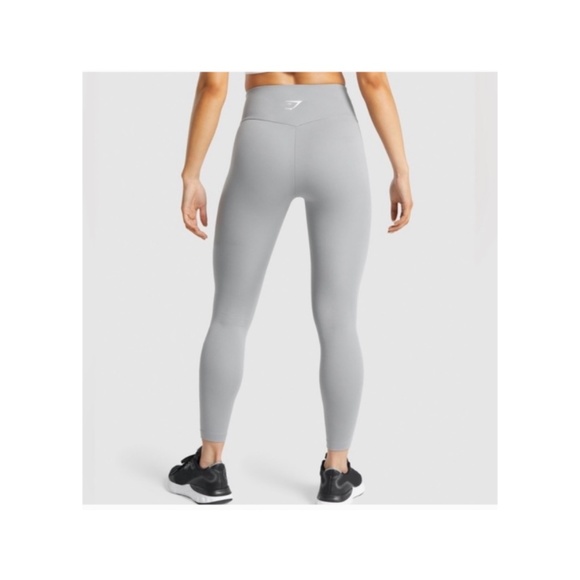 Gymshark Training Leggings - Picture 2 of 8